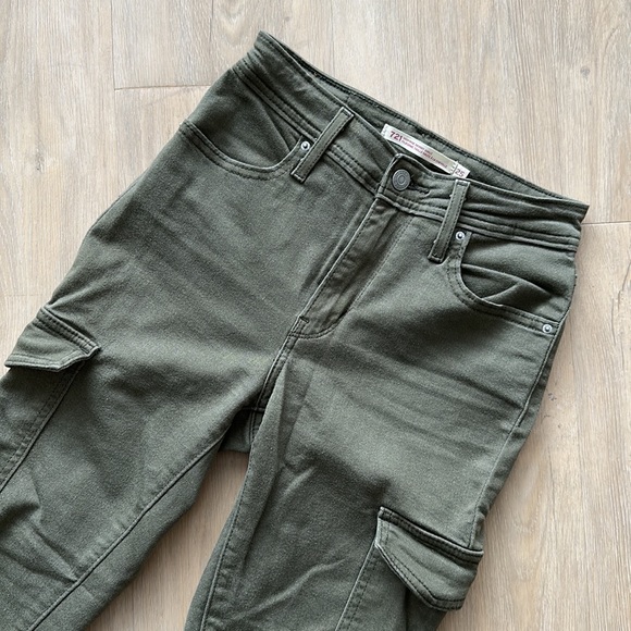 Levi’s high rise skinny ankle - green - Picture 2 of 4